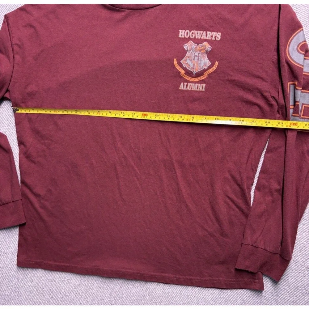 Men's Harry Potter Hogwarts Alumni Long Sleeve T-Shirt XL Maroon Large Crest